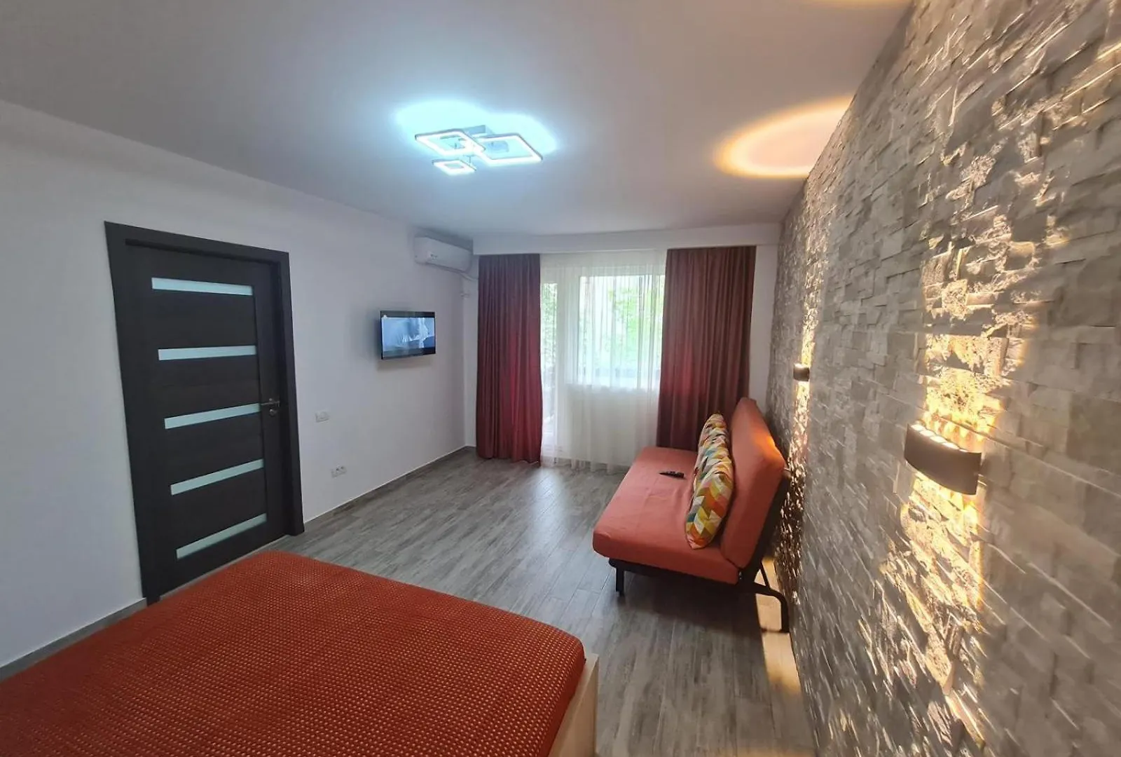 Apartament Modern Metrou Titan - Minis Bucharest 0*,  Romania