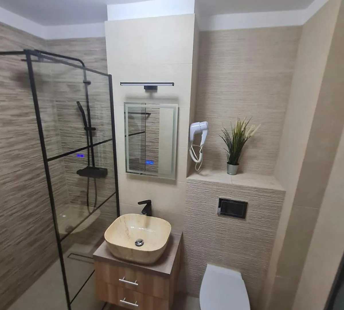 Apartment Apartament Modern Metrou Titan - Minis Bucharest