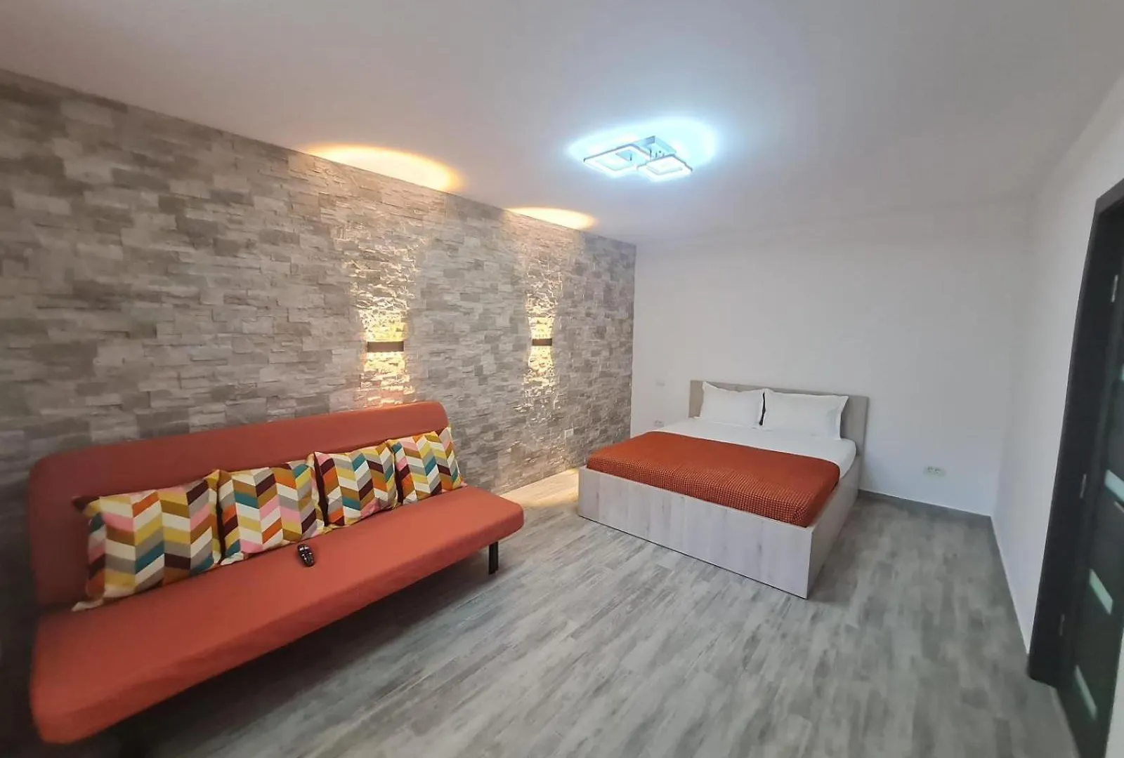 Apartament Modern Metrou Titan - Minis Bucharest Romania